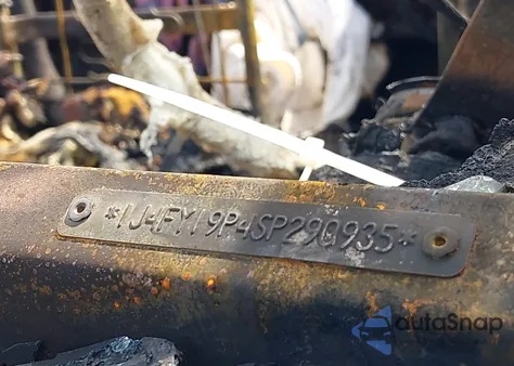 1995 Jeep Wrangler / Yj S/Rio Grande z USA, uszkodzony, nr VIN 1J4FY19P4SP290935